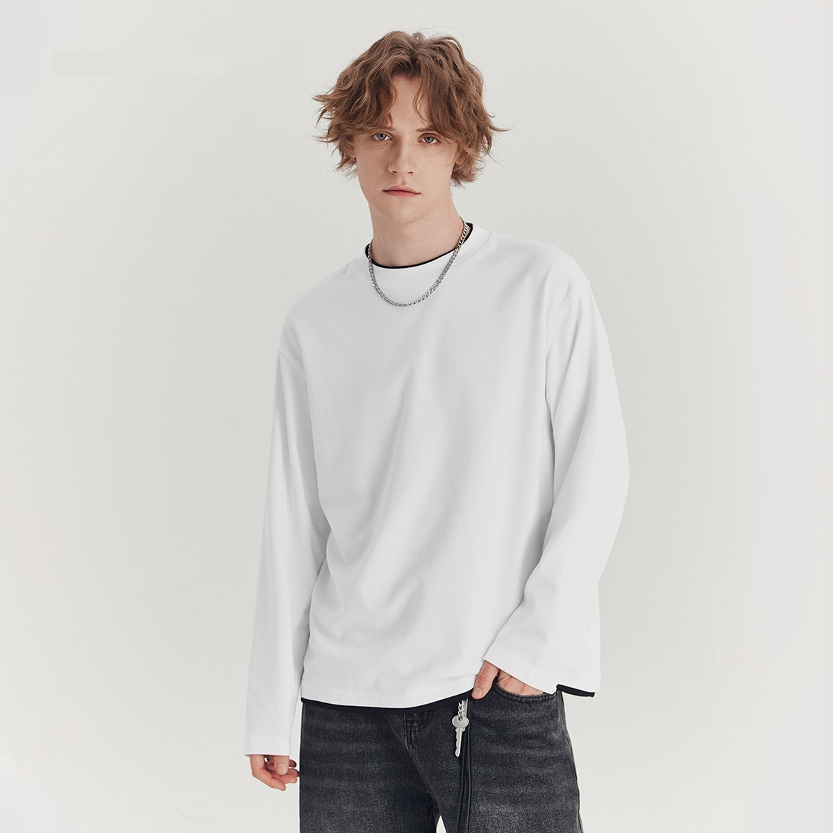 Men's Long-sleeved T-shirt Loose Round Neck Contrast Color Top By SXRREAL.